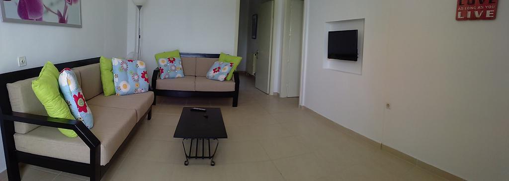 Fiona Seafront Apartments Nikiana Luaran gambar