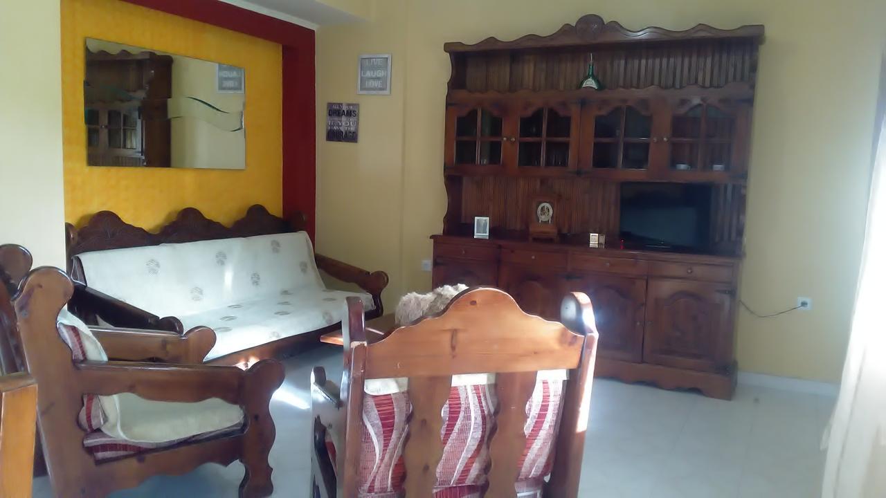 Fiona Seafront Apartments Nikiana Luaran gambar